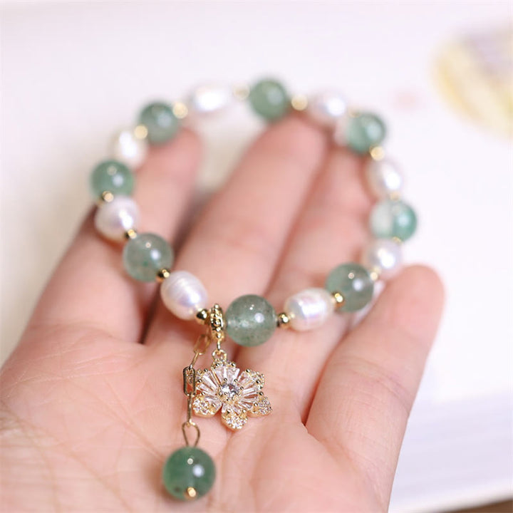 Pulsera de amor con dije de flor de perla de cuarzo fresa verde Natural con Buddha Stones