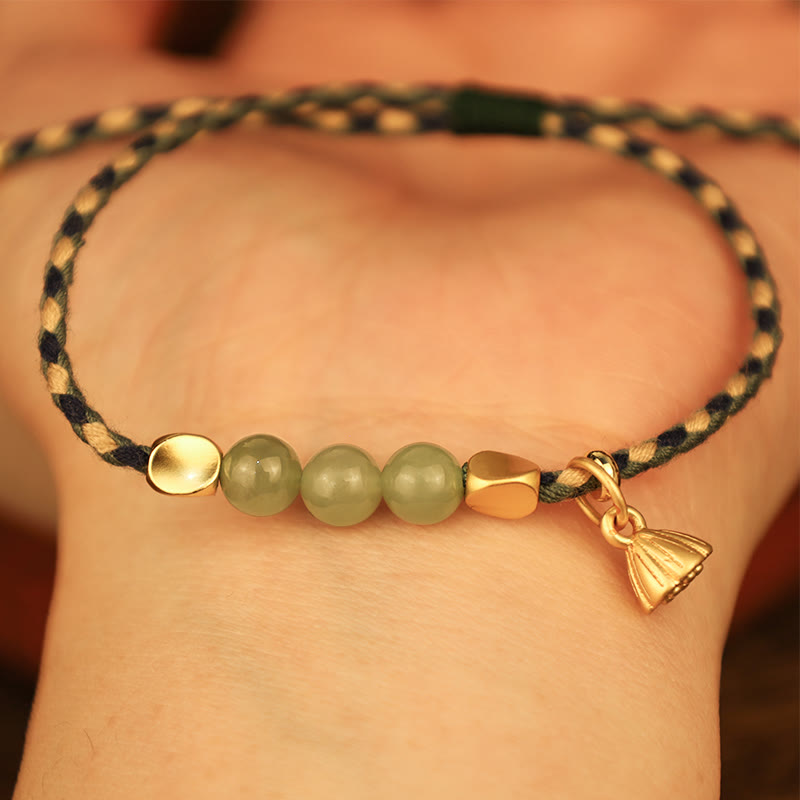 Pulsera trenzada de la suerte con dije de loto de jade hetiano hecho a mano con Buddha Stones