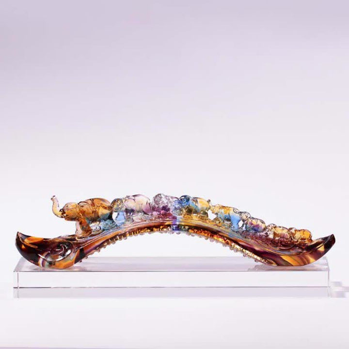 Decoración del hogar hecha a mano de Liuli Crystal Ruyi Elephant Art Piece con base de cristal