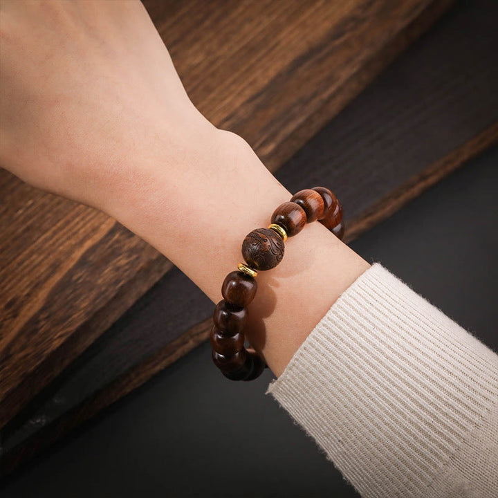 Pulsera de Compasión de Madera de Rosal Natural con Piedras de Buda
