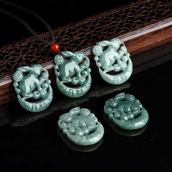 Año del Conejo Jade Suerte Luna Creciente Collar Colgante