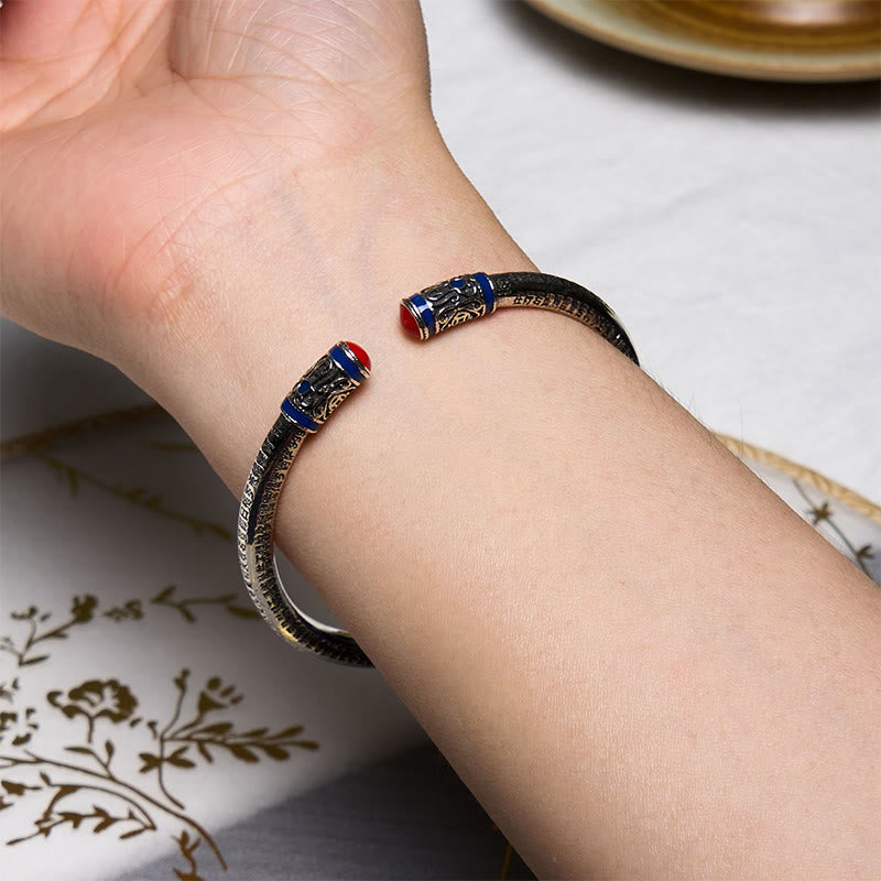 Monedas de cobre talladas del Sutra del Corazón de Buddha Stones Pulsera de sanación