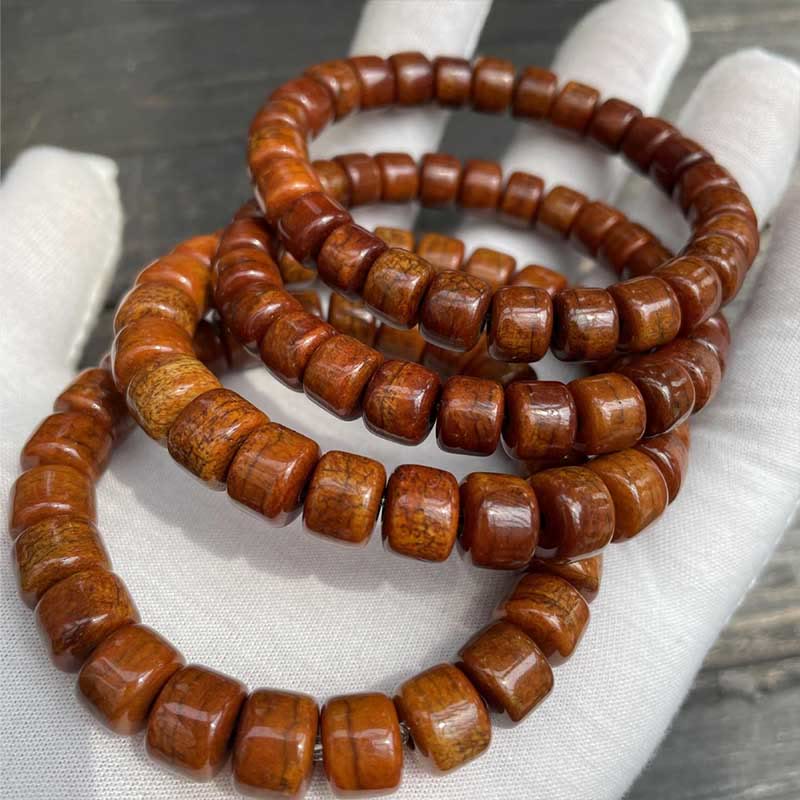 Pulsera de fuerza con Buddha Stones de hueso tibetano, cuentas Dzi de tres ojos, cuerno de oveja y ágata roja