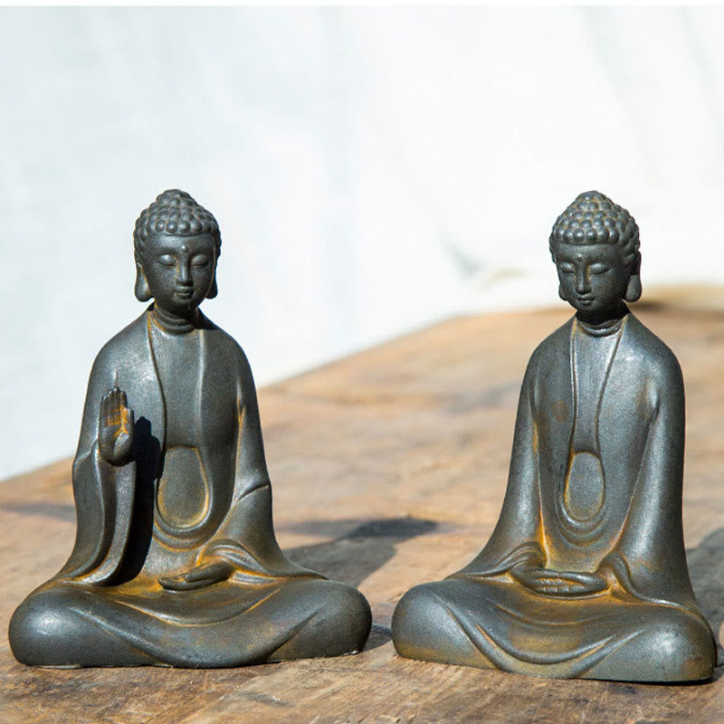 Buddha Stones Estatua de Meditación Artesanal de Buda Sakyamuni de Polvo de Hierro Oxidado Fundido y Resina para Decoración
