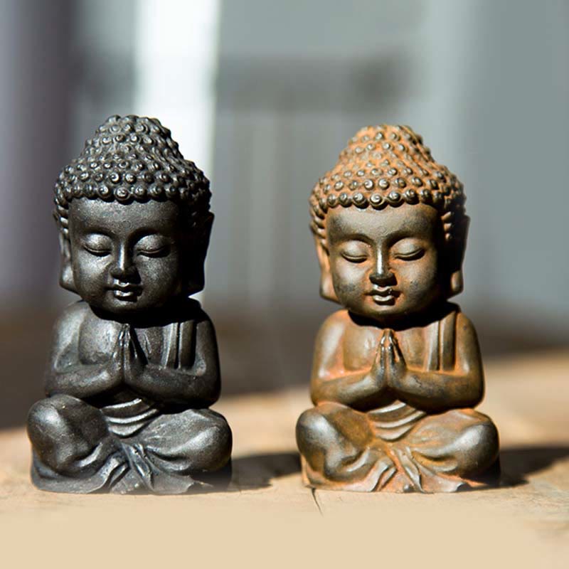 Buddha Stones Estatua de Decoración de Buda Sakyamuni Pequeña Hecha a Mano de Resina Fundida con Óxido de Polvo de Hierro