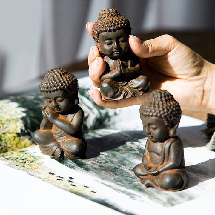 Buddha Stones Estatua de Decoración de Buda Sakyamuni Pequeña Hecha a Mano de Resina Fundida con Óxido de Polvo de Hierro