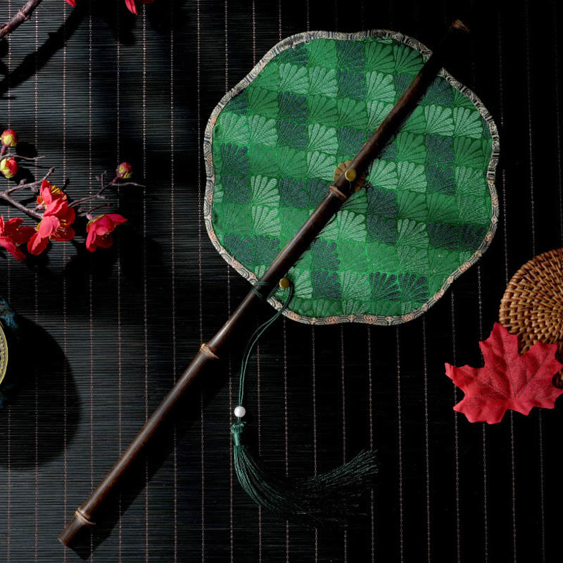 Buddha Stones Hecho a mano conchas escamas hojas patrón de Epiphyllum mango largo de bambú morado portátil abanico enrollable