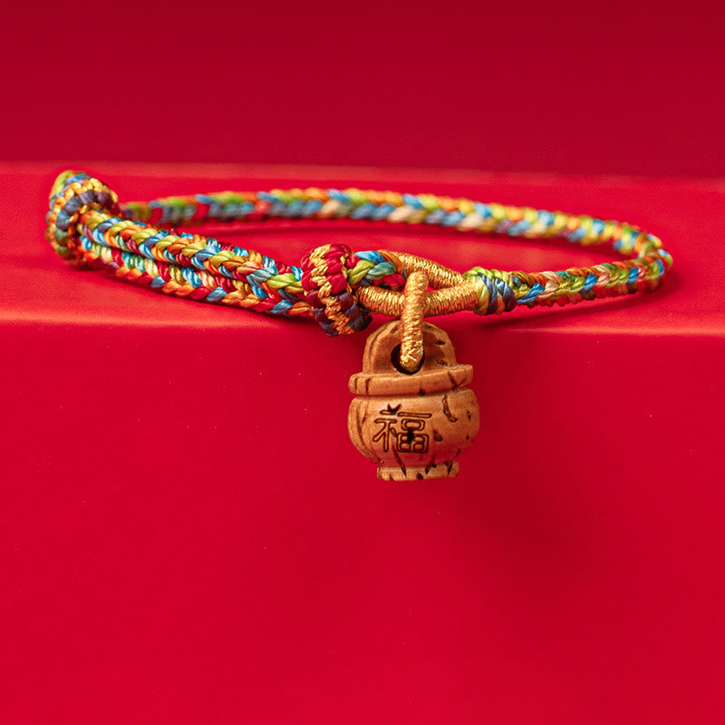 Pulsera de madera de melocotón con Buddha Stones y carácter Fu para la seguridad y la prosperidad