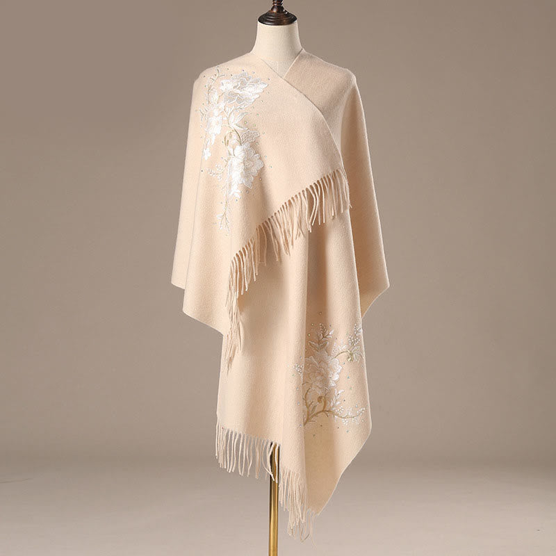 Chal de lana con Buddha Stones y flores blancas bordadas con borlas, bufanda de viaje acogedora para el invierno