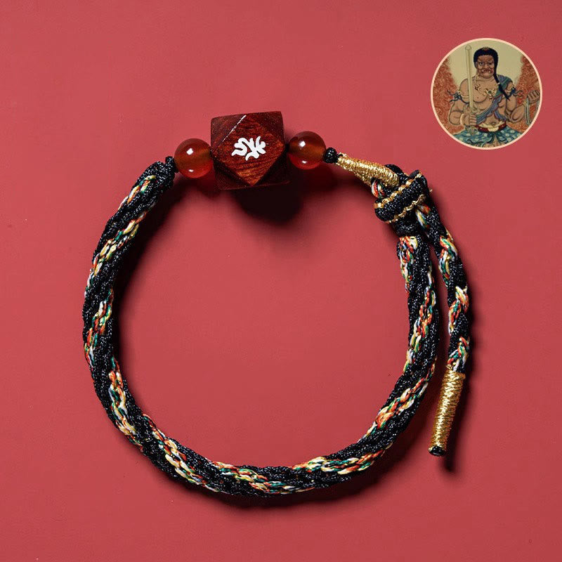 Pulsera de protección con hilo rojo de sándalo rojo y hojas pequeñas de Buda natal con Buddha Stones del zodíaco chino