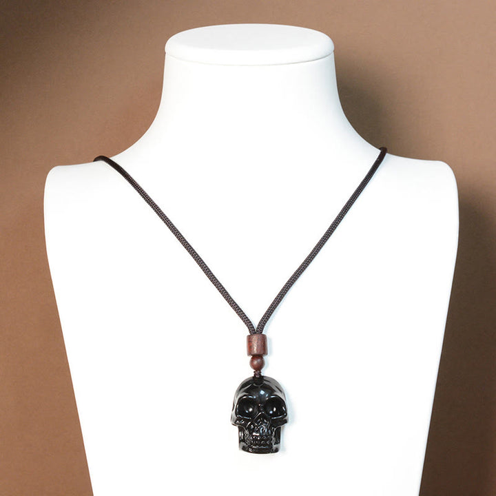 Collar con colgante de esqueleto Shmashana con cuerda de obsidiana negra y Buddha Stones