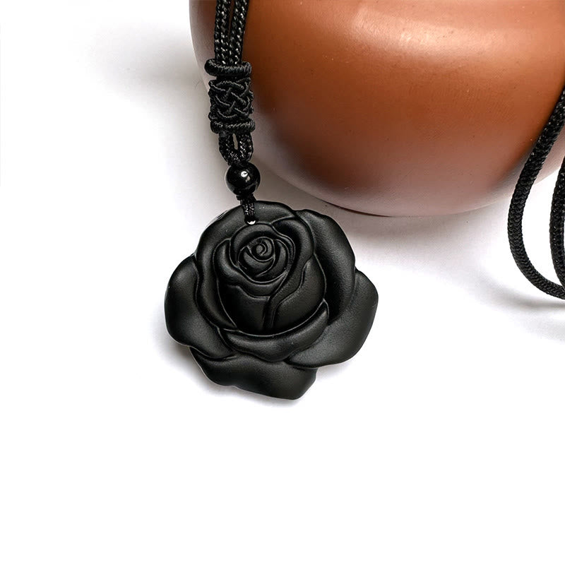 Colgante de collar purificador de rosa negra con hilo de obsidiana negra y Buddha Stones