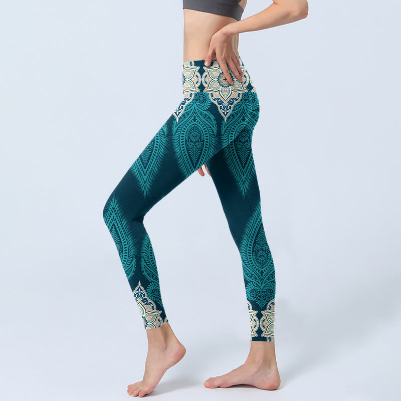 Leggings de fitness para gimnasio con estampado de flores y plumas verdes y piedras de Buddha Stones para mujer - image 3