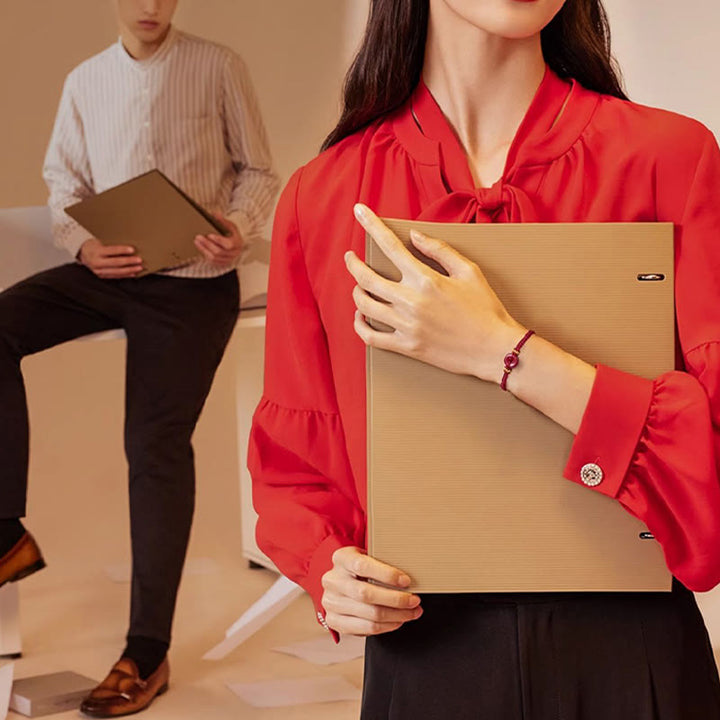 Pulsera trenzada de concentración con hebilla de paz redonda de cinabrio hecha a mano con Buddha Stones