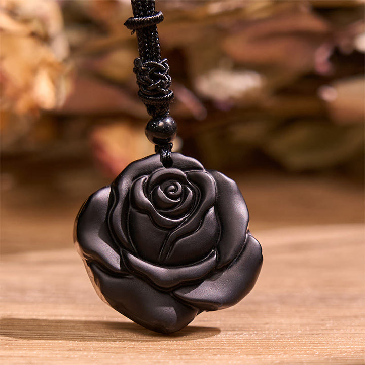 Colgante de collar purificador de rosa negra con hilo de obsidiana negra y Buddha Stones