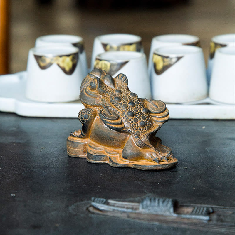 Estatua de resina fundida con óxido de hierro y monedas de cobre hechas a mano con Buddha Stones Feng Shui