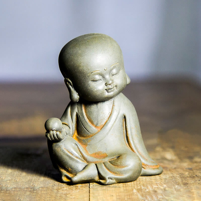 Buddha Stones hechas a mano Ksitigarbha Kwan Yin Guanyin Avalokitesvara Tathagata polvo de hierro estatua de resina fundida óxido decoración del hogar