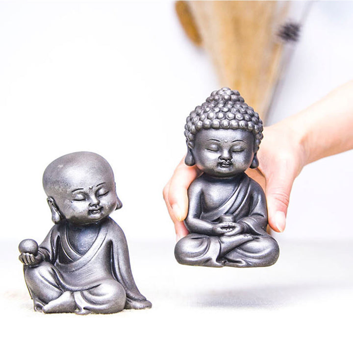 Buddha Stones hechas a mano Ksitigarbha Kwan Yin Guanyin Avalokitesvara Tathagata polvo de hierro estatua de resina fundida óxido decoración del hogar