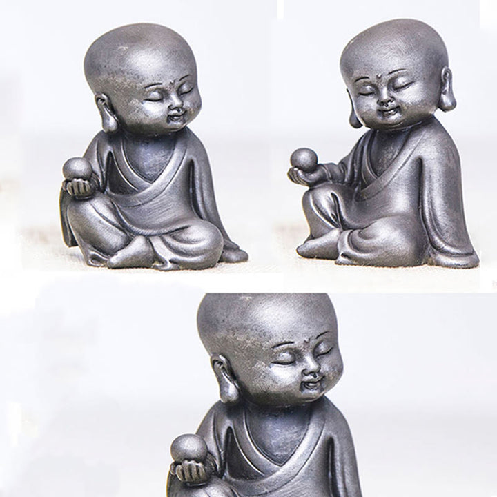 Buddha Stones hechas a mano Ksitigarbha Kwan Yin Guanyin Avalokitesvara Tathagata polvo de hierro estatua de resina fundida óxido decoración del hogar