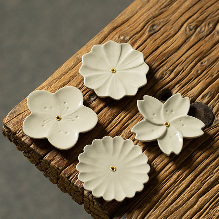 Quemador de incienso de cerámica curativo con Buddha Stones , flor de loto, flor de cerezo, flor de ciruelo y crisantemo