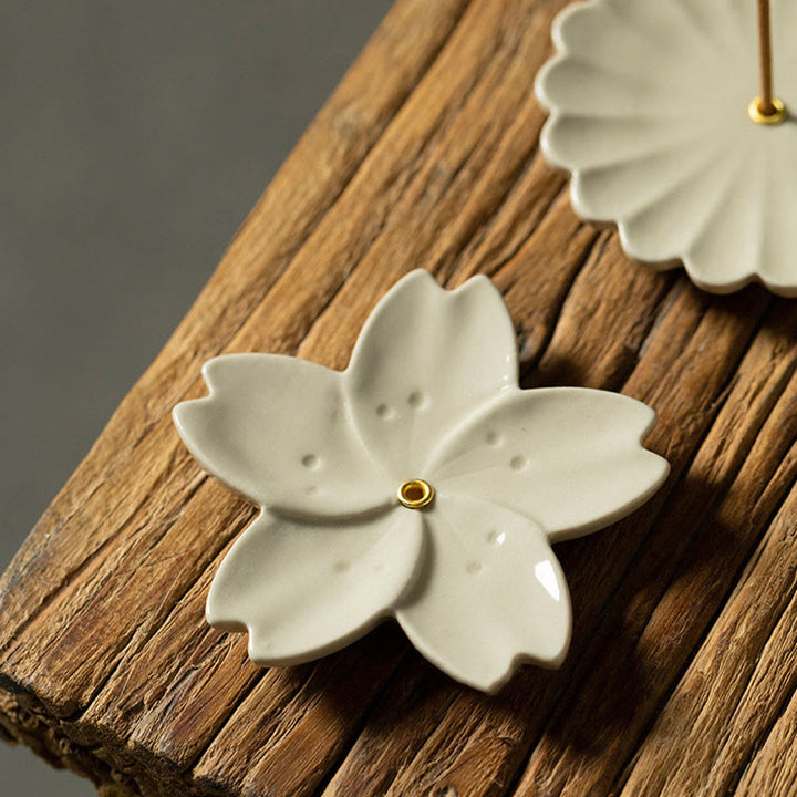 Quemador de incienso de cerámica curativo con Buddha Stones , flor de loto, flor de cerezo, flor de ciruelo y crisantemo