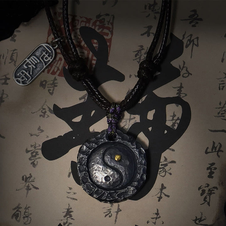 Colgante de collar de armonía con diseño de Tai Chi Yin Yang de plata de ley 999 con Buddha Stones - Plata de ley 999 YIN YANG (22*24*5 mm) - image 1