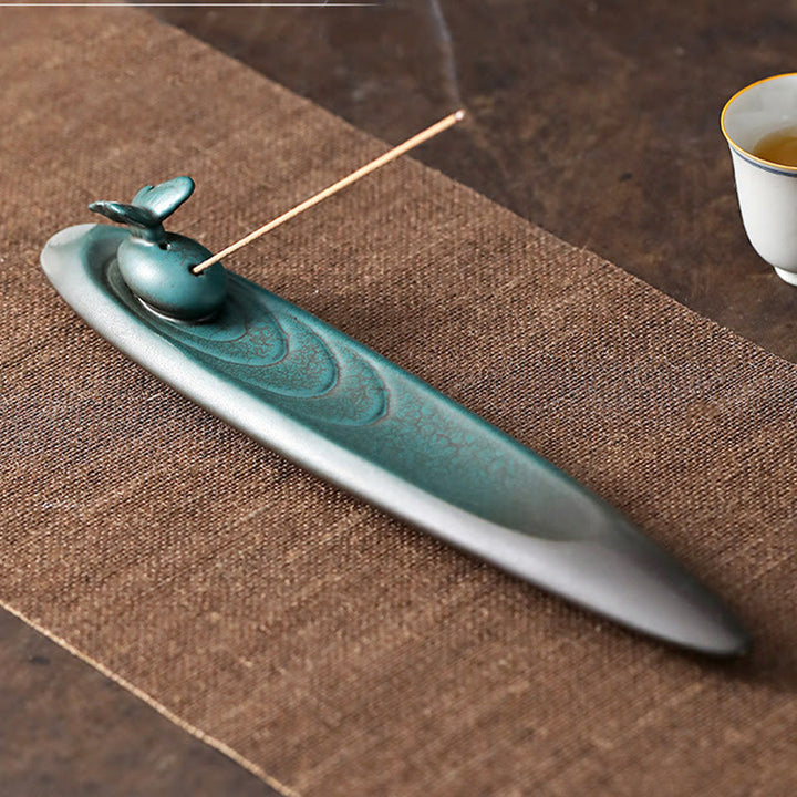 Quemador de incienso de cerámica curativo de bambú con forma de mariposa, tres Buddha Stones