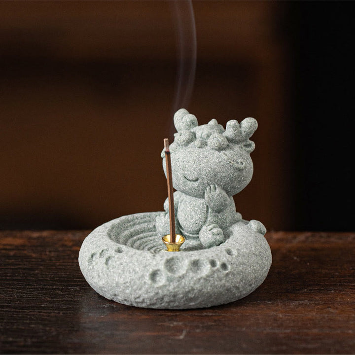 Quemador de incienso curativo con Buddha Stones y zodíaco chino para decoración de escritorio