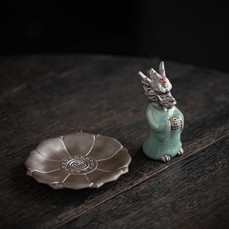 Quemador de incienso de cerámica con base de loto y personaje Fu del rey dragón rezando con Buddha Stones para decoración de escritorio