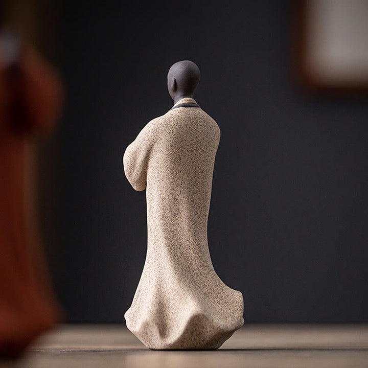 Figura de monje meditando y rezando con Buddha Stones, cerámica, compasión, serenidad, decoración del hogar