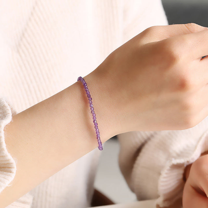 Pulsera de conciencia espiritual de cobre bañado en oro de 14 k con cuentas ultrafinas de amatista natural de 3 mm y Buddha Stones