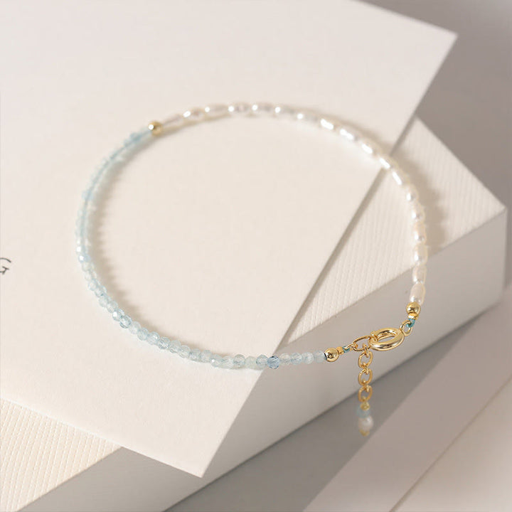 Pulsera de la sabiduría de cobre bañada en oro de 14 k con cuentas ultrafinas de turquesa y Buddha Stones de 2 mm