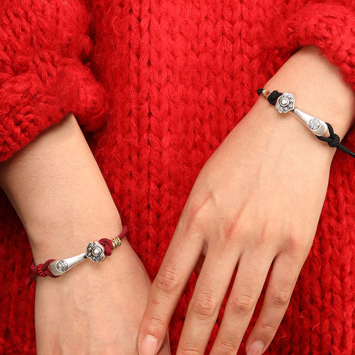 Pulsera trenzada protectora con hilo de ruyi y Buddha Stones en plata de ley 999