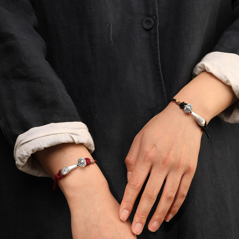 Pulsera trenzada protectora con hilo de ruyi y Buddha Stones en plata de ley 999