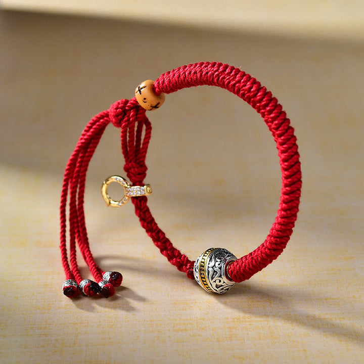 Pulsera trenzada tibetana con nudo de diamante y cuerda roja con Buddha Stones
