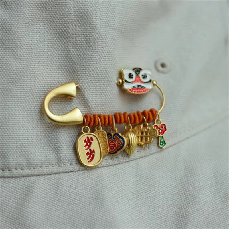 Broche de la suerte de cobre con capullo de loto y león danzante de Buddha Stones