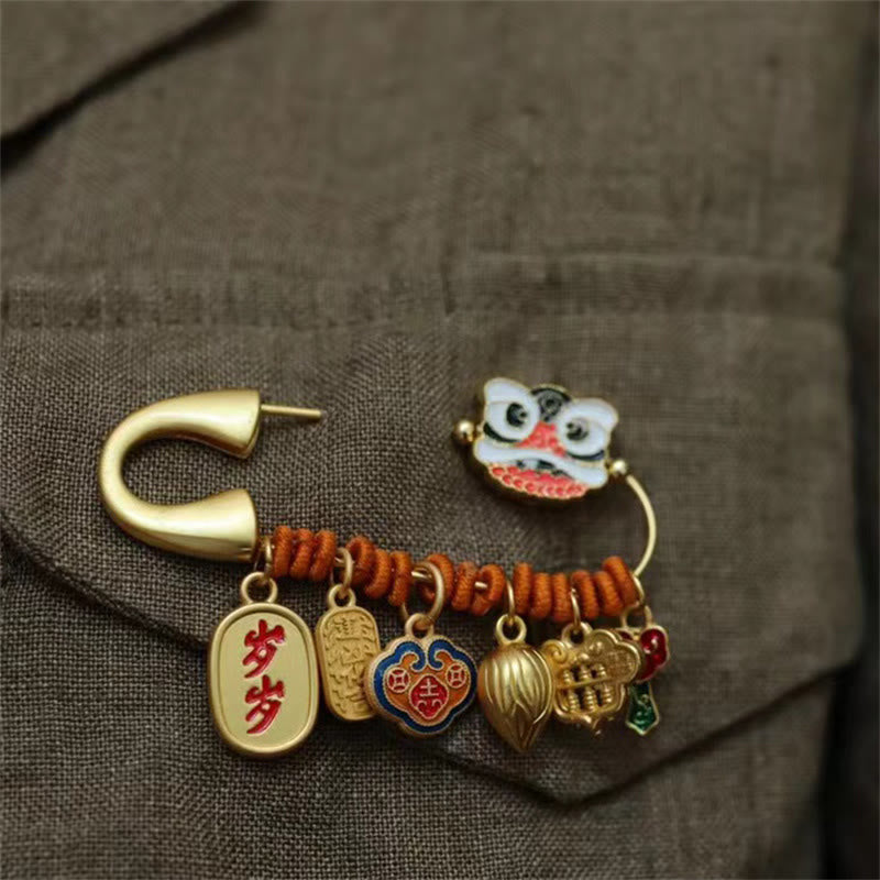 Broche de la suerte de cobre con capullo de loto y león danzante de Buddha Stones