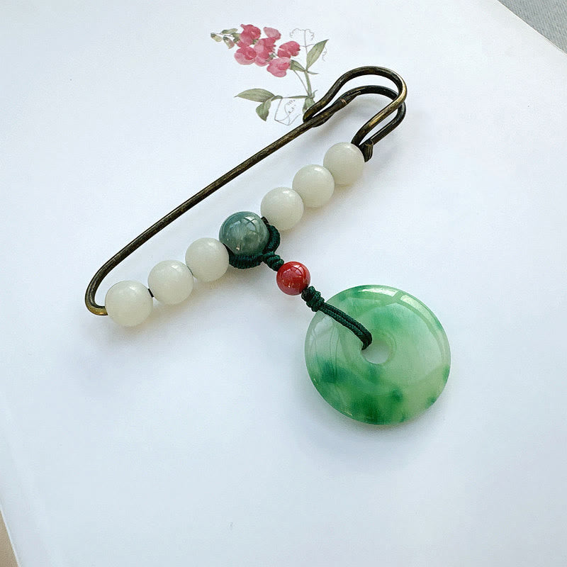 Broche de la suerte con hebilla de la paz de jade y semillas de Bodhi y Buddha Stones