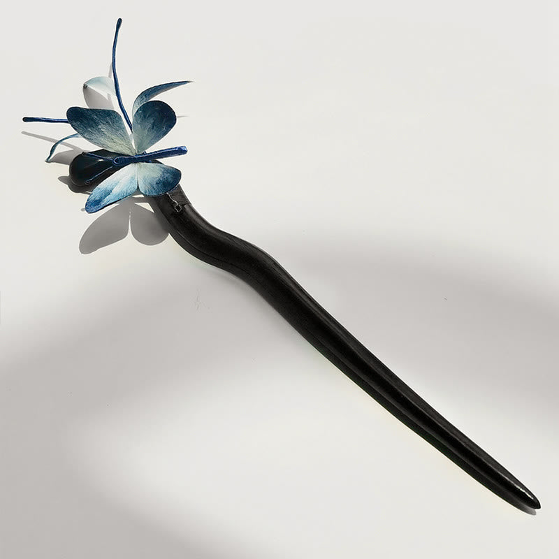 Broche de mariposa de seda morera con flores de terciopelo hechas a mano con Buddha Stones