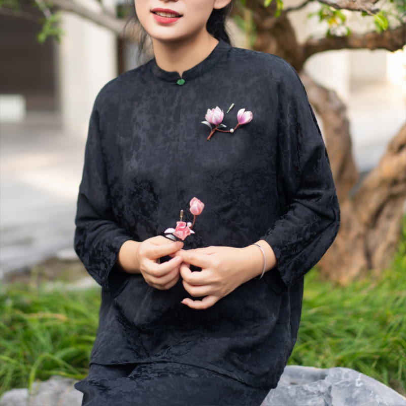 Broche de horquilla con magnolia morada y seda morera con flores de terciopelo de Yangzhou hechas a mano con Buddha Stones