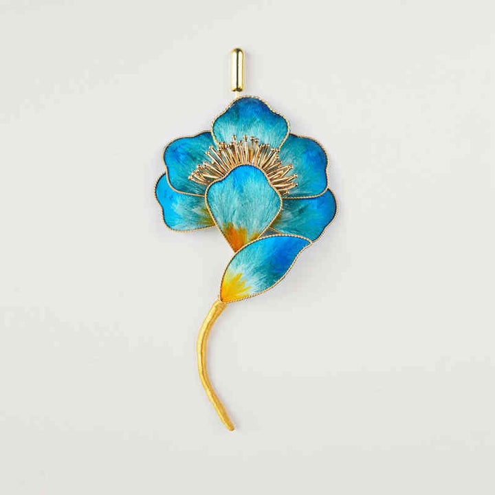 Broche de flor de seda de morera azul con flores de terciopelo hechas a mano con Buddha Stones