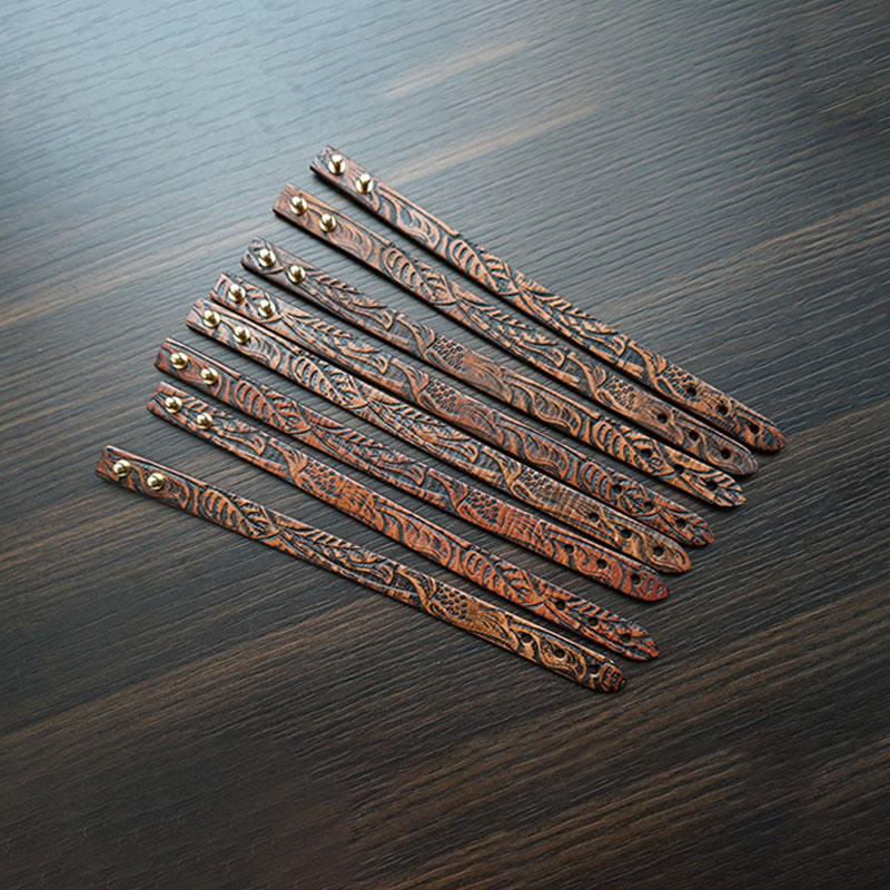 Pulsera de equilibrio con hebilla ajustable de cuero con estampado vintage de Buddha Stones