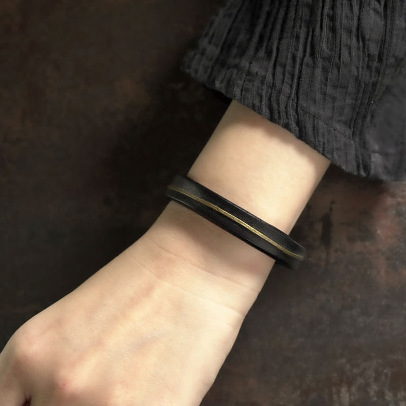 Pulsera curativa con Buddha Stones, cuero vintage, alambre de cobre y latón