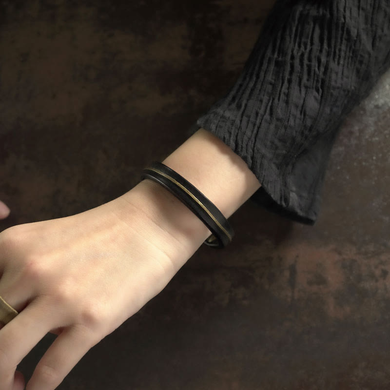 Pulsera curativa con Buddha Stones, cuero vintage, alambre de cobre y latón