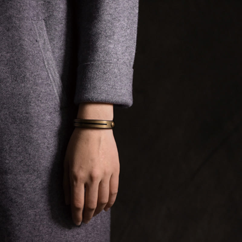 Pulsera de equilibrio de latón, cobre y cuero vintage con Buddha Stones