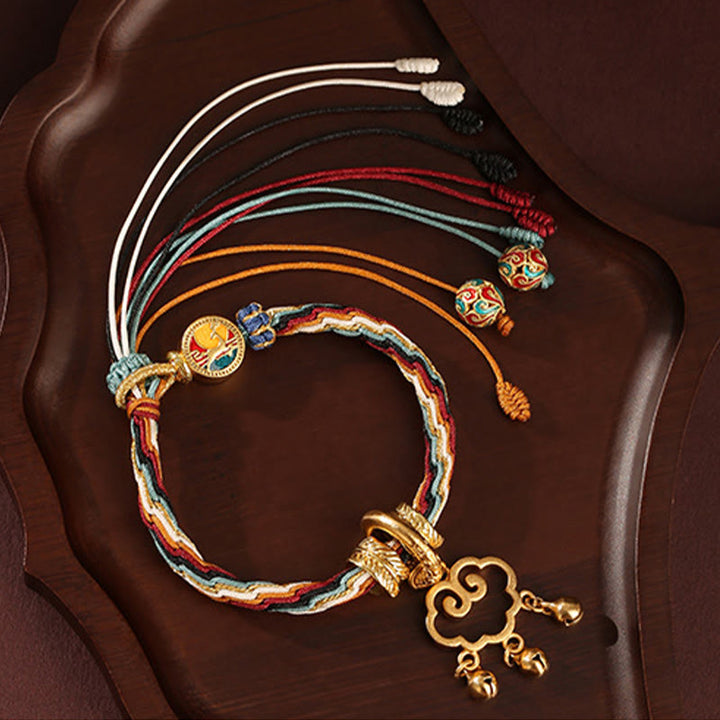Pulsera con nudo de reencarnación curativa con campana de bloqueo de paz de nube auspiciosa de ciervo de color Dunhuang hecha a mano con Buddha Stones