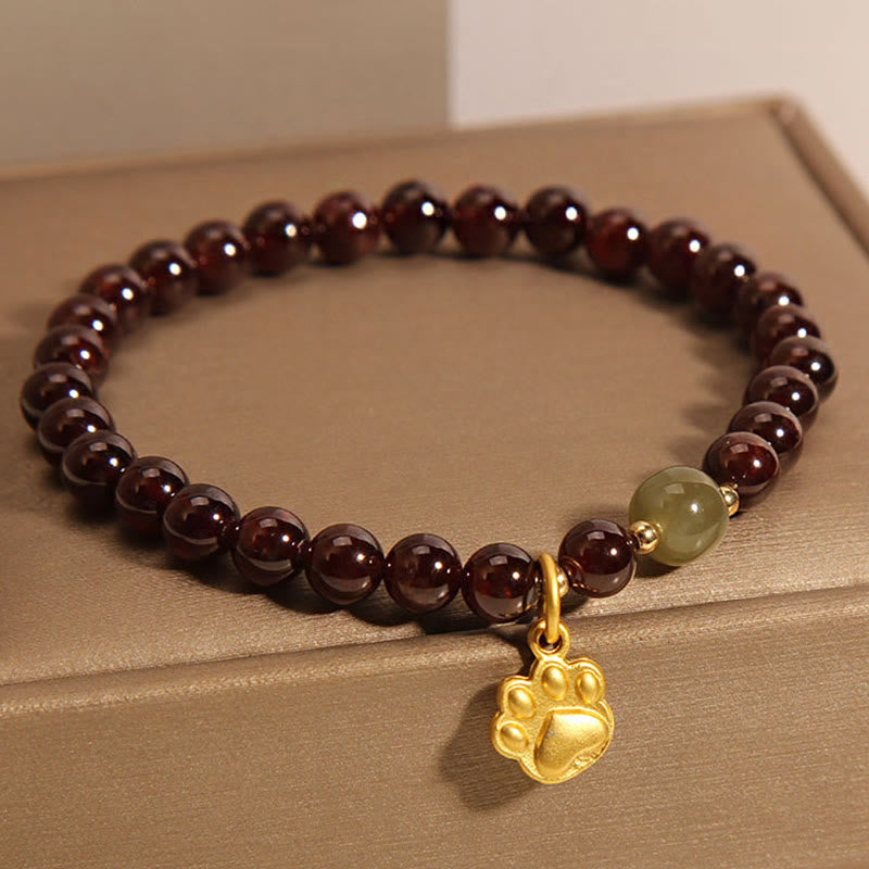 Pulsera purificadora de cuentas de jade hetian con granate y pata de gato de Buddha Stones