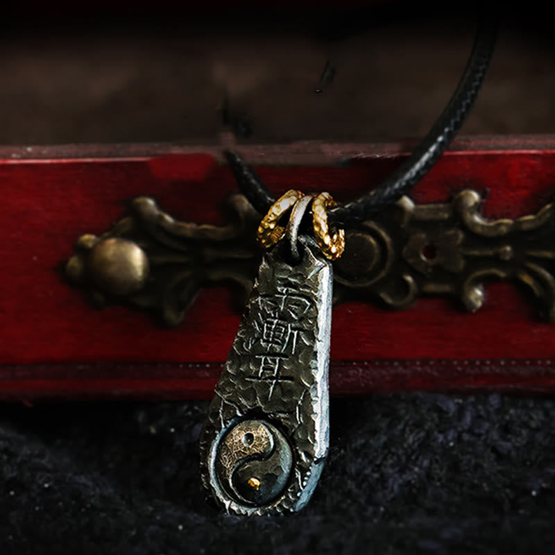 Collar con colgante de armonía con diseño de Yin Yang y Osa Mayor en plata de ley 999 y oro de 24 quilates con Buddha Stones - image 1