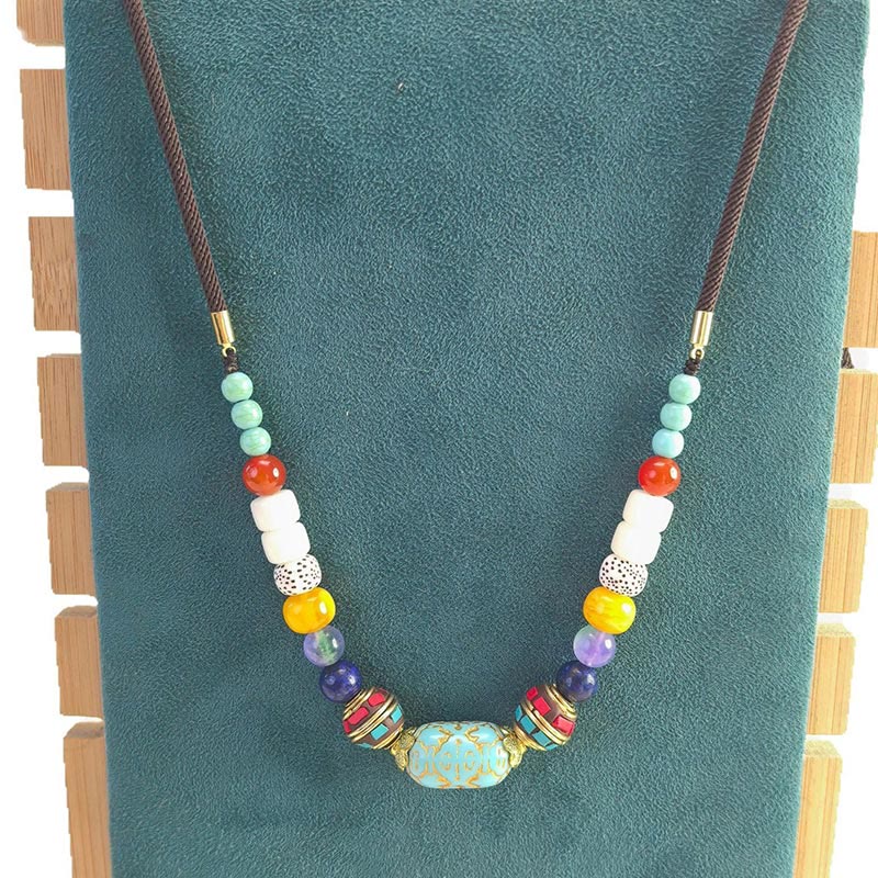 Collar con colgante de equilibrio de cuentas turquesas tibetanas hechas a mano con Buddha Stones