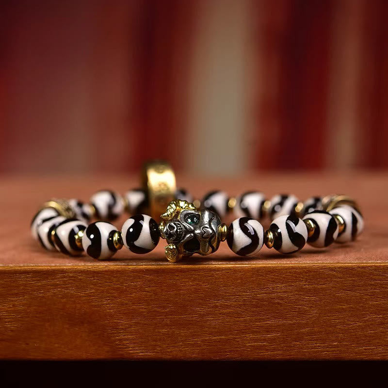 Pulsera de bendiciones de Om Mani Padme Hum con cuentas Dzi tibetanas vintage de Buddha Stones